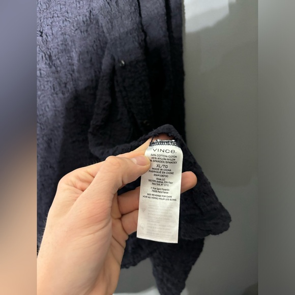 Vince Smocked Long-Sleeve Button-Front Shirt Size XL - Picture 6 of 7